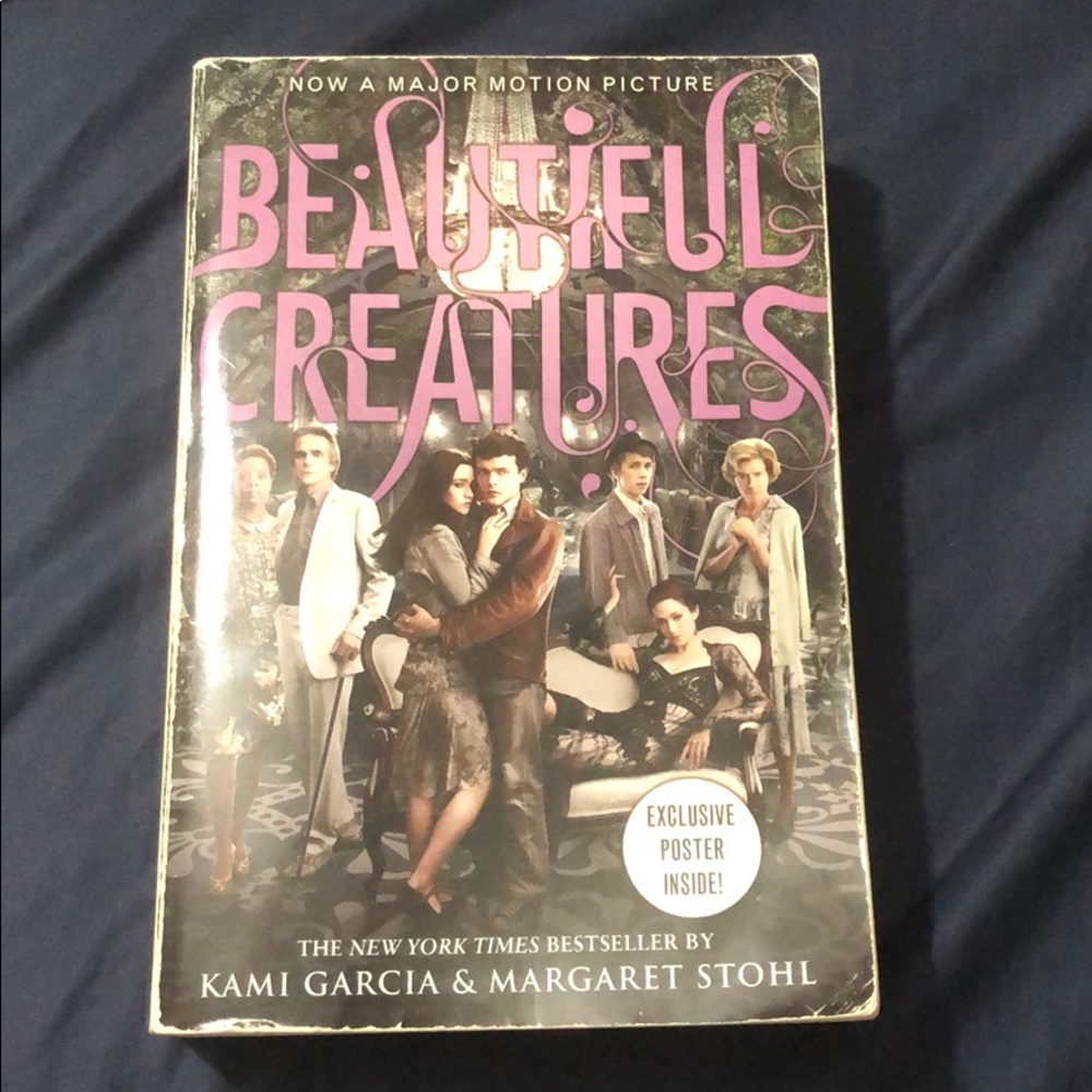 Beautiful Creatures book